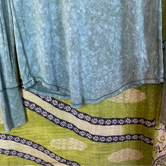 We The Free x Free People Sapphire Mineral Wash Cosmo Cowl Neck Top Size Small - Picture 6 of 16